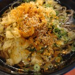 麺家 - かけそば290円税込フル装備