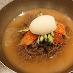 東海苑 - 冷麺　１１００円