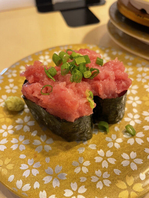 函館グルメ回転寿司 函太郎 鶴岡店 - 羽前大山（回転寿司）の写真
