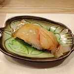 金井寿司 - ヒラメ寿司