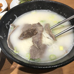 炭火焼肉・韓国料理 KollaBo - ソロンタンのアップ