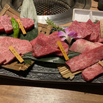 炭焼肉 石田屋。 - 