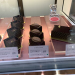 ATELIER de GODIVA - 