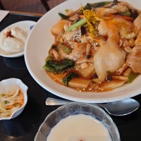謝朋殿 幕張店 - 五目焼きそばランチ