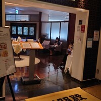 謝朋殿 幕張店 - 店構え