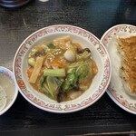 餃子の王将 - 中華飯539円税込と餃子264円税込