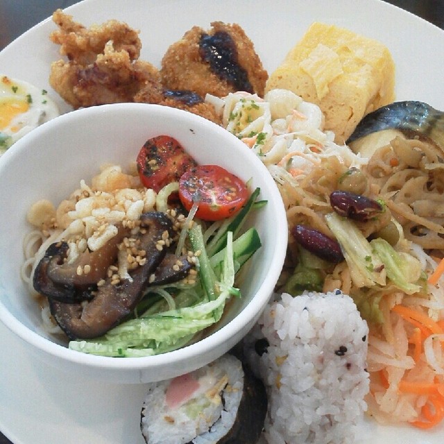 閉店 ラッヘン Lachen いづろ通 バイキング 食べログ 閉店 ラッヘン Lachen いづろ通 バイキング 食べログ