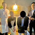 Amandier - 記念写真です。左の男子が柏木シェフ。真ん中がパティシエ女子、右端が支配人兼ソムリエの吉田氏