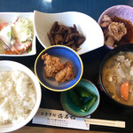 Tsubaki - ランチのモツ煮込み定食  600円