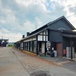 横丁とうふ店 最上川千本だんご - 