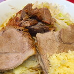 ラーメン二郎 - この日の豚