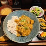 谷町 わらかし - キーマ味噌カレーライス定食