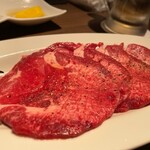 Jukusei Yakiniku Maruniku - 