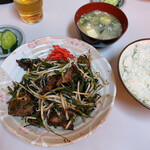 Miyoshiya Shiyokudou - レバニラ定食