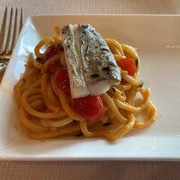 レオーネ・マルチアーノ - 自家製スパゲッティ 太刀魚とハーブ入りトマトソース