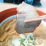 ラーメンちゃん - イマイチ感の残るチャーシュー