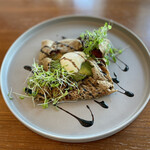 シルー - ヴィーガンブレックファーストの彩野菜のそば粉ガレットヴィーガンマヨネーズ