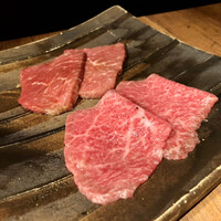 和牛とタン 焼肉 とみ 新橋本店 - 
