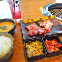 焼肉 ギュウトピア - 