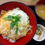 紫波サービスエリア 下り レストラン - 料理写真:親子丼