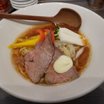 Kitakata Ra-Men Kuramachi - ローストビーフ冷麺(1,000円)