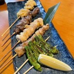 Koshitsu Izakaya Sumibiyaki Tori Tabehoudai Ginzan - お任せ焼き鳥5本盛り合わせ2