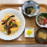 ななっこ - おまかせ定食　ちらし寿司