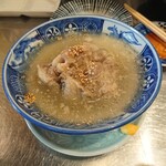 焼肉居酒屋 六べこ - テールスープ