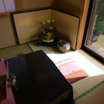 シーズンカフェ 茶の間 - 店内