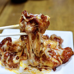 釜山 - チーズヤンニョムチキン