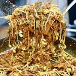 釜山 - エゴマと豆もやしのチゲ鍋