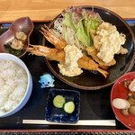 良酒屋 握 - よくばり定食　頭付き海老フライとチキン南蛮