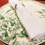 ラ・フォルム ド エテルニテ - ウェルカムプレートとナプキン