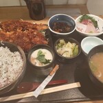Isoya taikoma - 定食のボリュームがやばい。