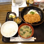 Naochan - チキン南蛮定食