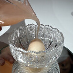 Yama  - アーモンドアイスと桃のソース