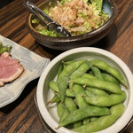 meiekikoshitsuwashokuichizen - 和風旬菜サラダ、塩茹で枝豆
      