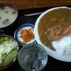つが屋食堂