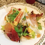 串づ串 - 前菜(生ハムのサラダ)