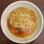 からみそラーメン ふくろう食堂 - 平打ち縮れ太麺