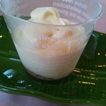 トマトン - 島レモンクリームのレアチーズケーキ