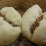 鳳琴樓 - チャーシュー饅頭