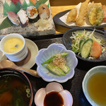 Japan Dining 桜蘭座 - おまかせ握りと天ぷら御膳＝2000円