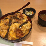 一番どり - うな玉丼全景