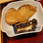 銀座 しのはら - スズキの幽庵焼き　大徳寺にクリームチーズ