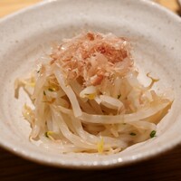 地葉はなれ - もやし