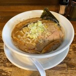 天狗庵 - 煮干しラーメン(850円、斜め上から)