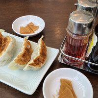 青菜 丸の内ブリックスクエア店 - フィーフィー餃子4個¥500