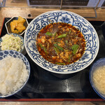 N山総本家 N山大介 - N山麻婆豆腐定食