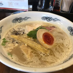 鶏骨らぁめん 極み鶏 - 